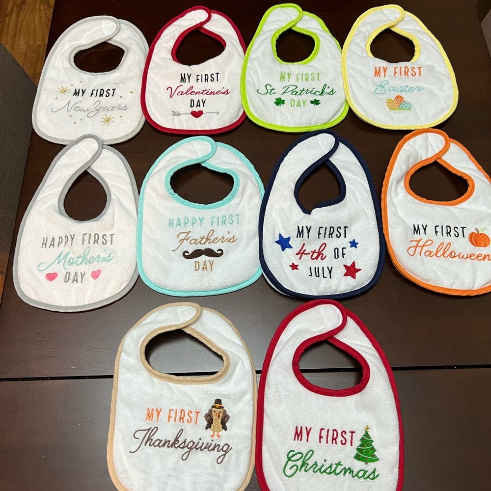 Baby Bibs- NWOT